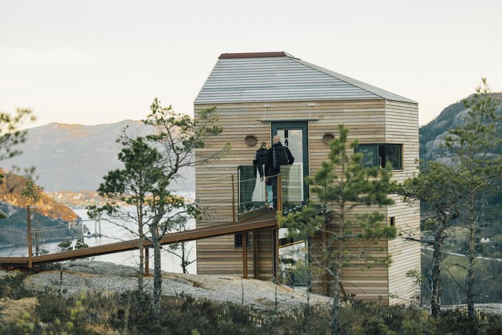 Cabins with a panoramic view of the Lysefjord